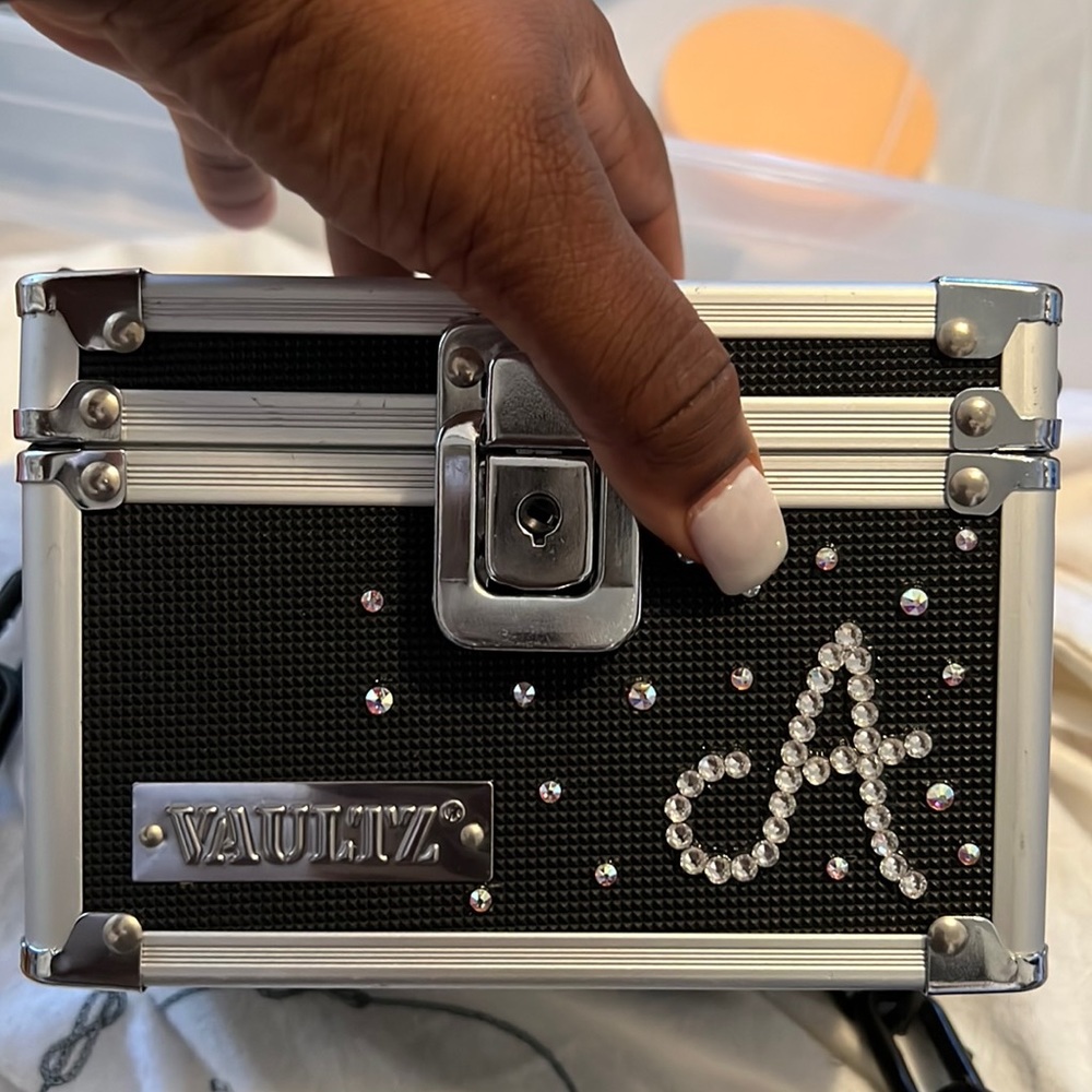 Vainglory briefcase purse